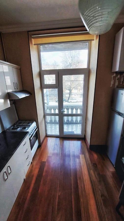 Шикарная Однушка На Абовяна Erivan Exterior foto